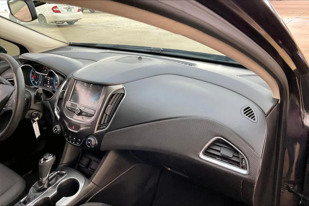 used 2016 Chevrolet Cruze car, priced at $5,900