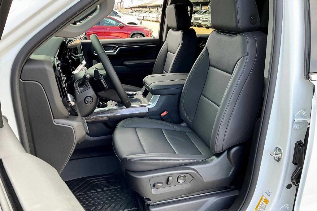 new 2025 Chevrolet Silverado 1500 car, priced at $60,045