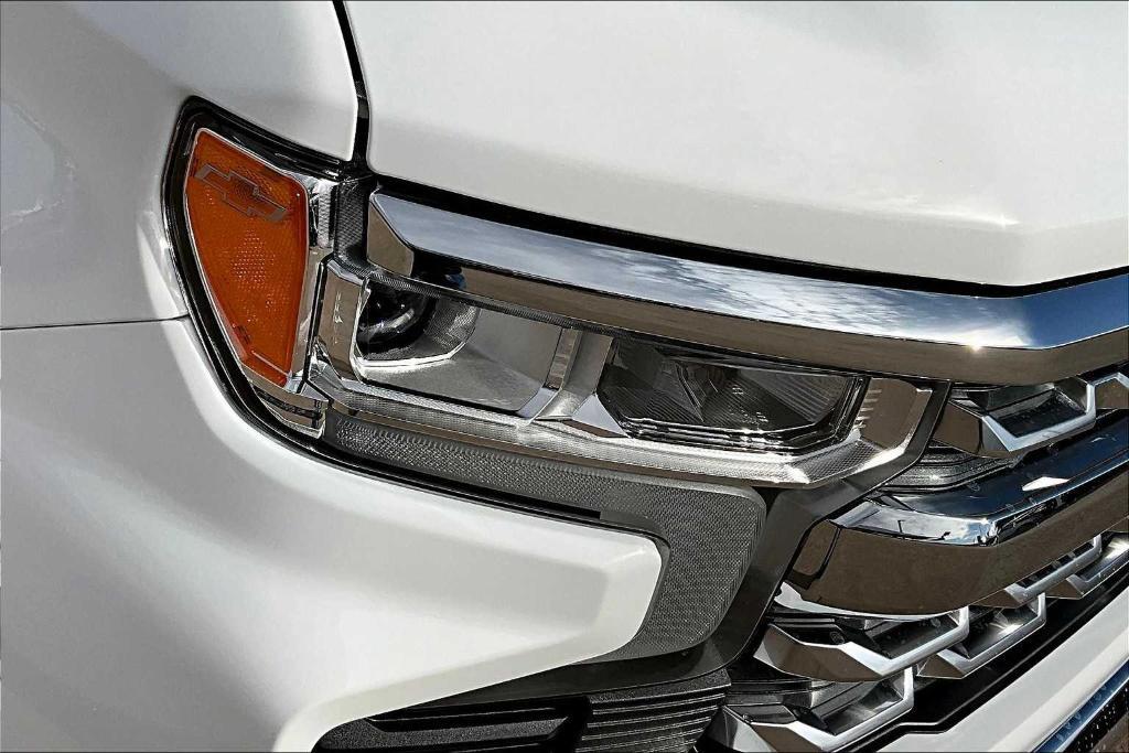 new 2025 Chevrolet Silverado 1500 car, priced at $60,045