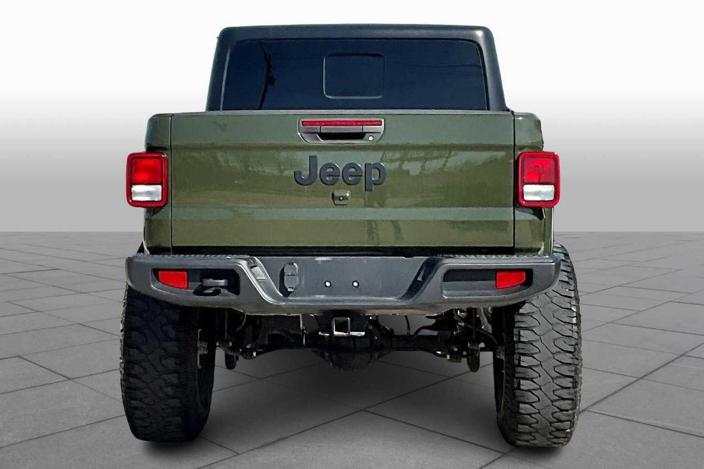 used 2022 Jeep Gladiator car, priced at $34,497