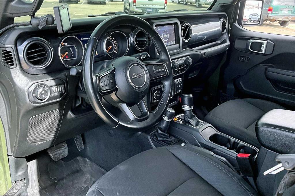 used 2022 Jeep Gladiator car, priced at $34,497