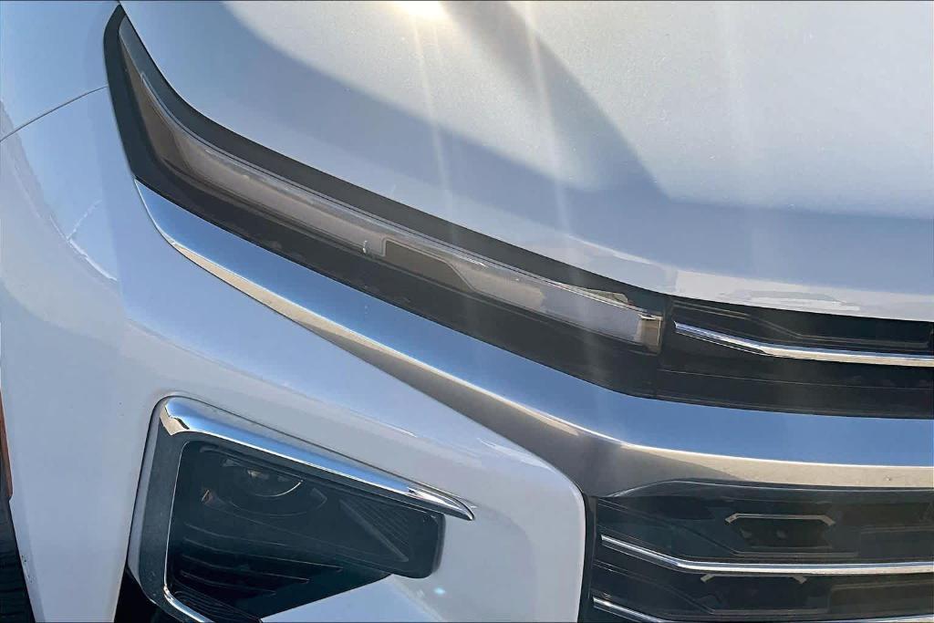 new 2026 Chevrolet Traverse car, priced at $59,940