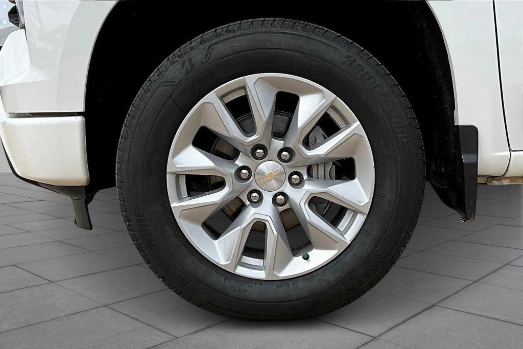 used 2024 Chevrolet Silverado 1500 car, priced at $40,470
