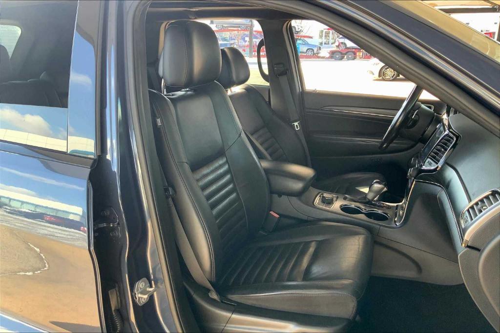 used 2020 Jeep Grand Cherokee car, priced at $26,863