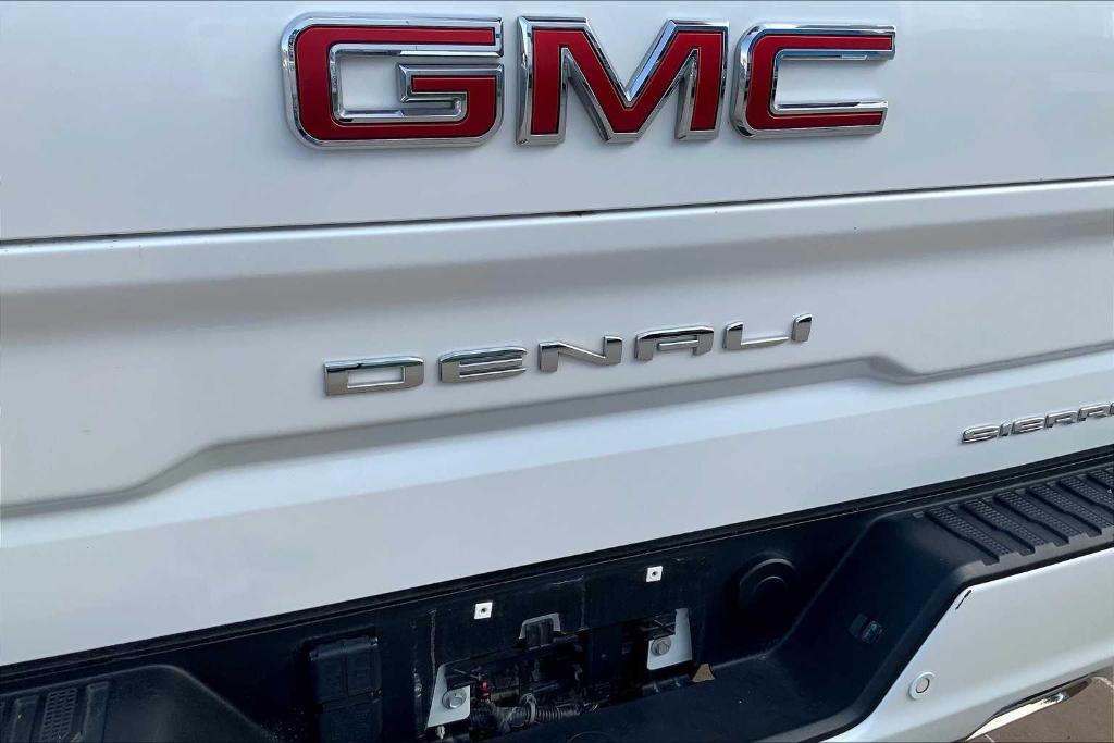 used 2022 GMC Sierra 1500 car, priced at $54,985