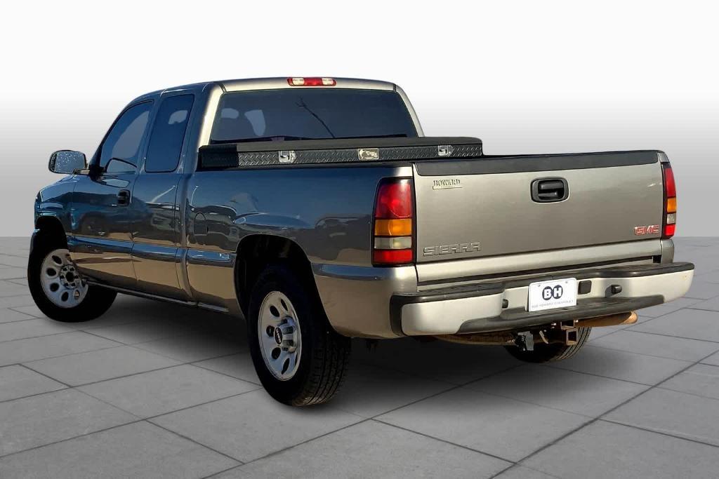 used 2007 GMC Sierra 1500 car, priced at $9,997