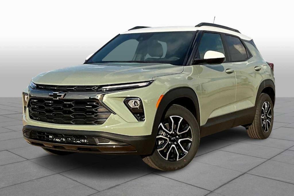 new 2025 Chevrolet TrailBlazer car, priced at $28,580