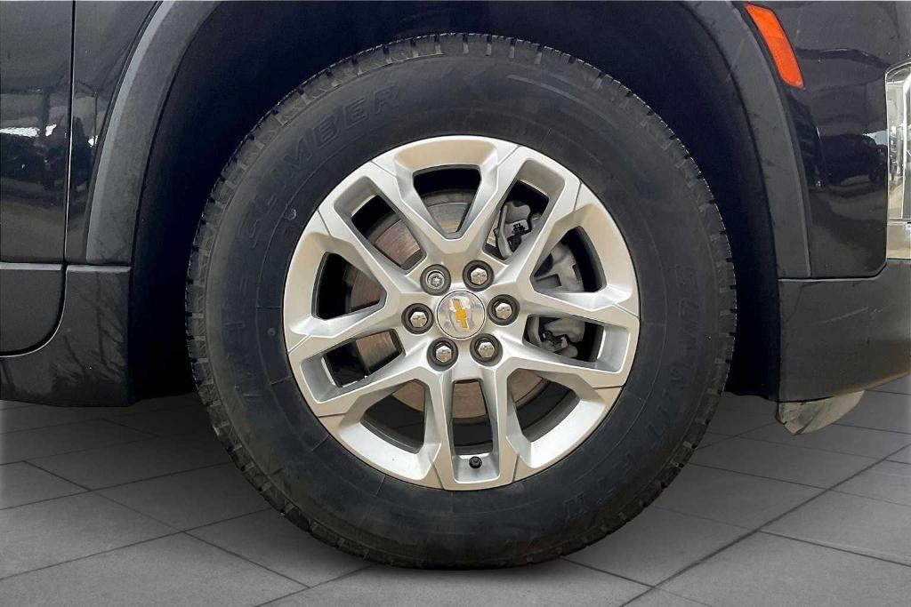used 2022 Chevrolet Traverse car, priced at $22,787