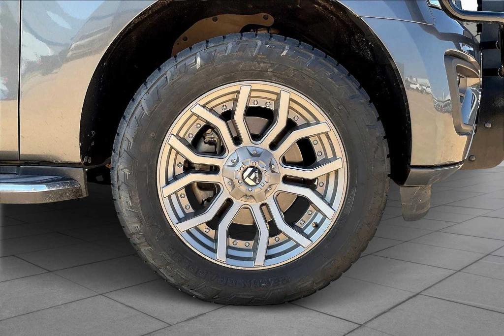 used 2020 Ford Expedition car, priced at $24,422