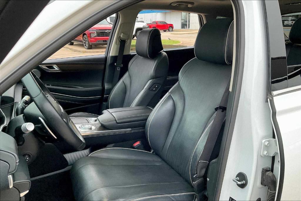 used 2021 Genesis GV80 car, priced at $31,788