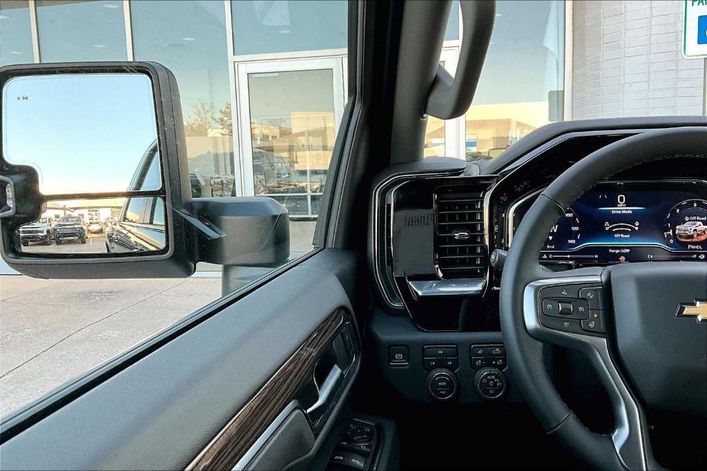 new 2025 Chevrolet Silverado 2500 car, priced at $71,355