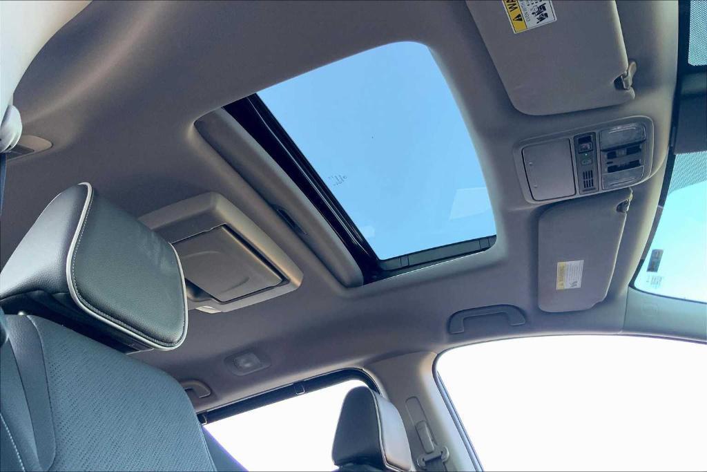 used 2023 Honda Odyssey car, priced at $39,994