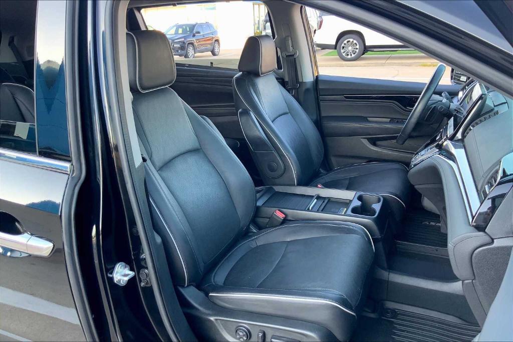 used 2023 Honda Odyssey car, priced at $39,994
