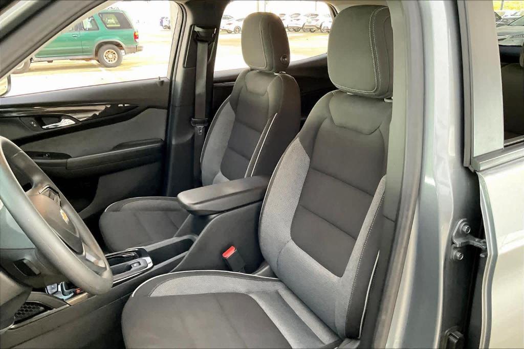 used 2025 Chevrolet TrailBlazer car, priced at $23,997