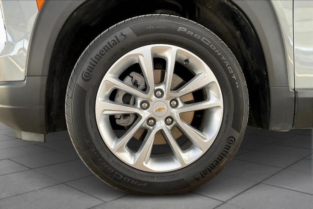 used 2025 Chevrolet TrailBlazer car, priced at $23,997