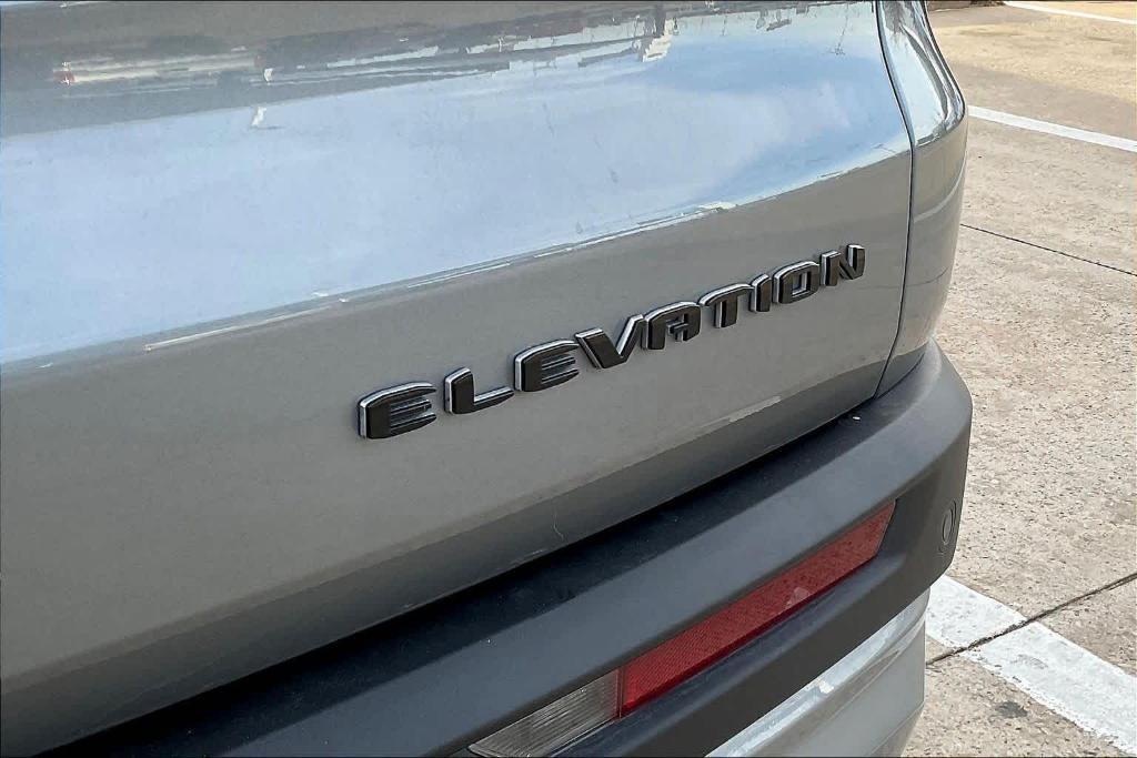 used 2024 GMC Acadia car, priced at $37,332