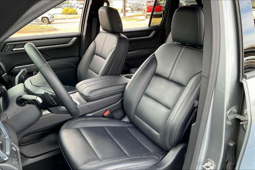 used 2024 GMC Acadia car, priced at $37,332