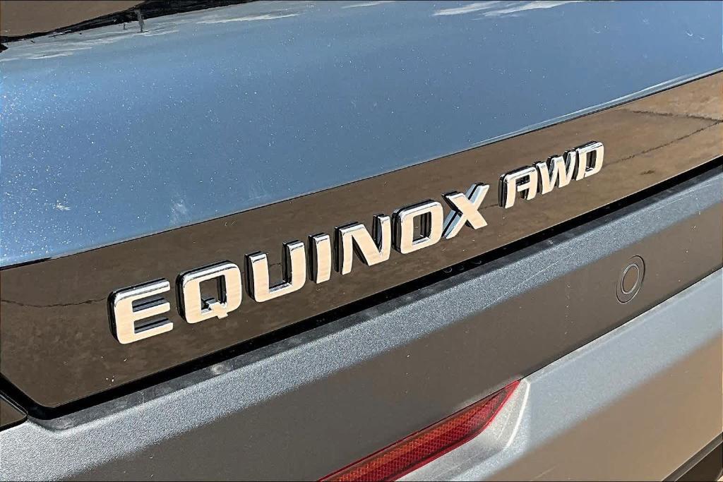 new 2025 Chevrolet Equinox car, priced at $33,120