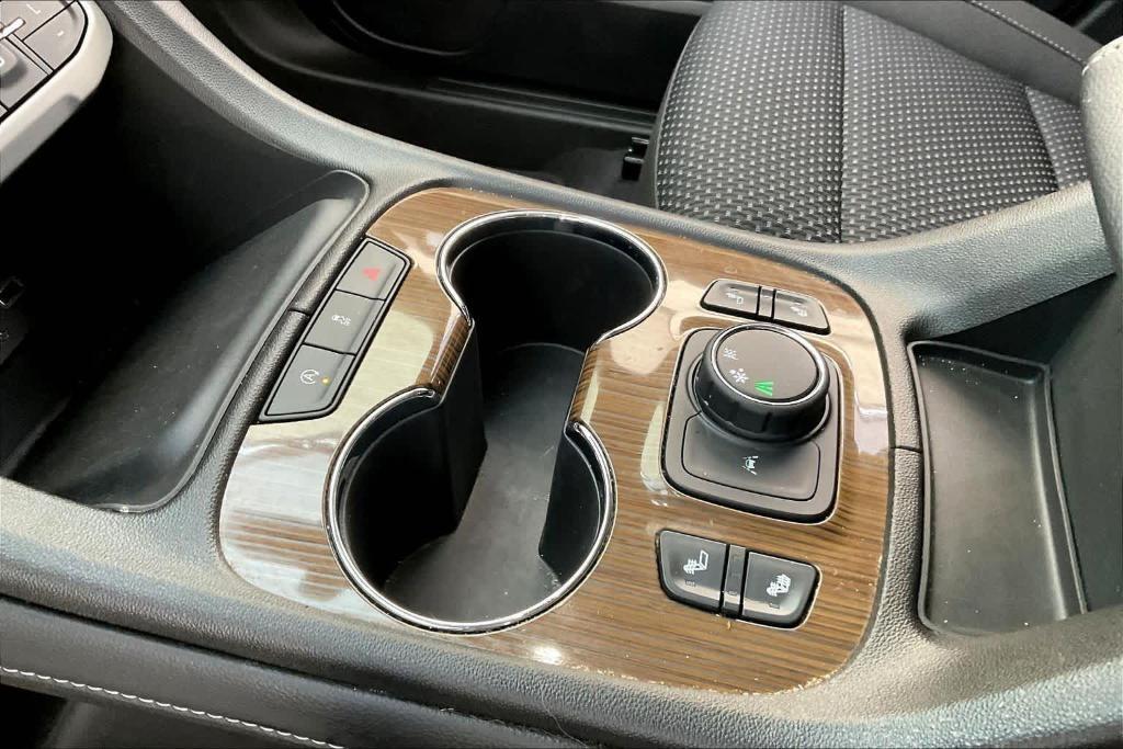 used 2023 GMC Acadia car, priced at $28,597