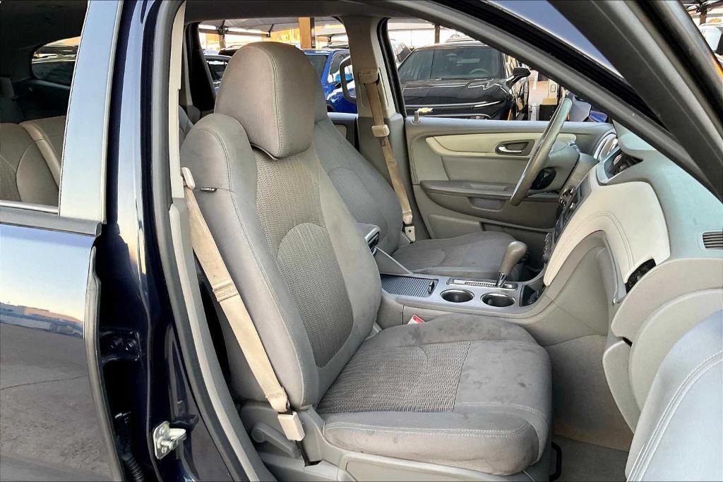 used 2016 Chevrolet Traverse car, priced at $8,850