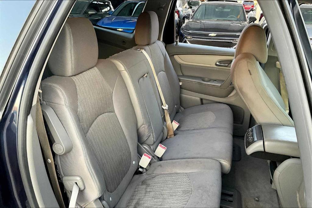 used 2016 Chevrolet Traverse car, priced at $8,850