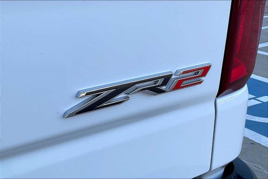 used 2025 Chevrolet Silverado 1500 car, priced at $60,304