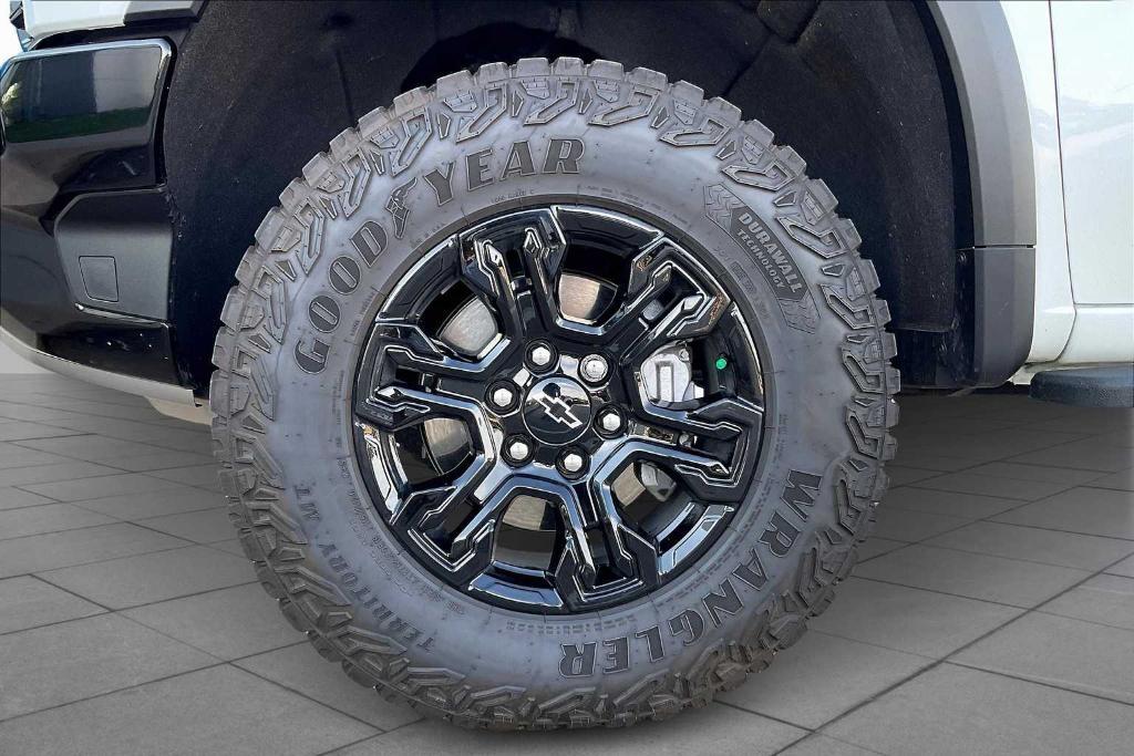 used 2025 Chevrolet Silverado 1500 car, priced at $60,304