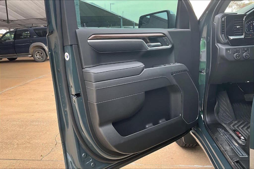 new 2025 Chevrolet Silverado 1500 car, priced at $49,465