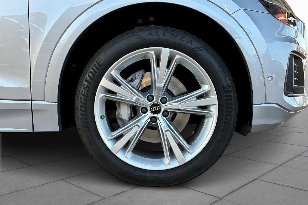 used 2022 Audi Q8 car, priced at $46,886