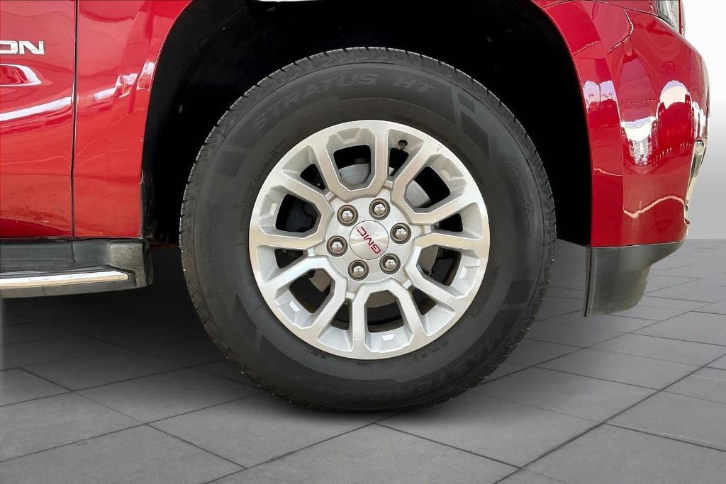 used 2015 GMC Yukon car, priced at $20,224