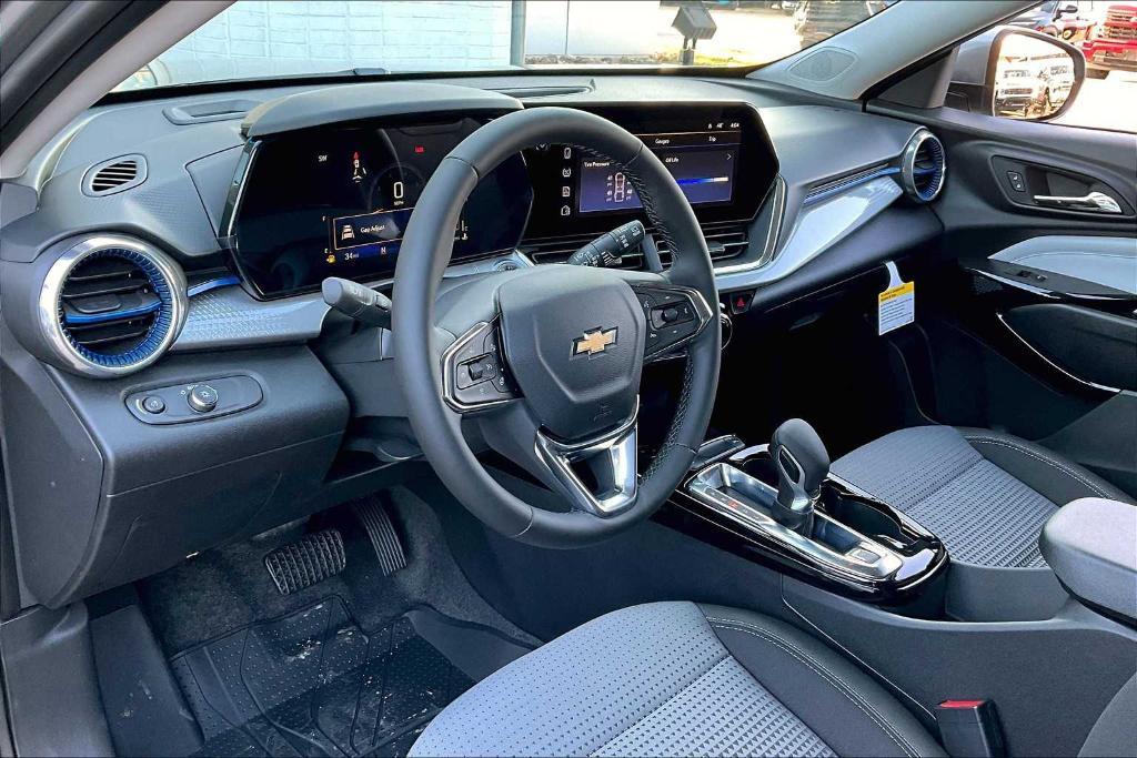 new 2025 Chevrolet Trax car, priced at $25,260