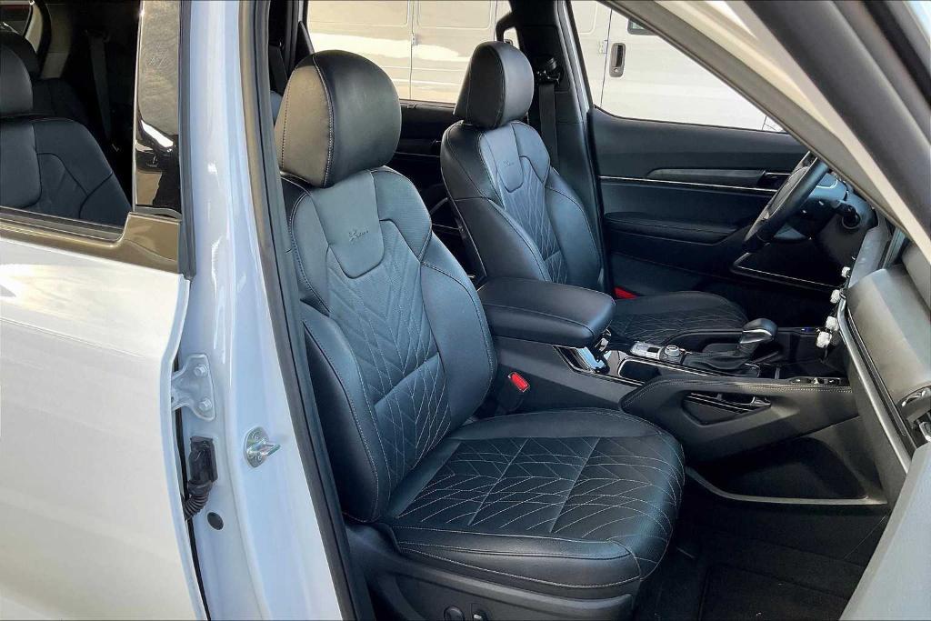 used 2024 Kia Telluride car, priced at $40,856