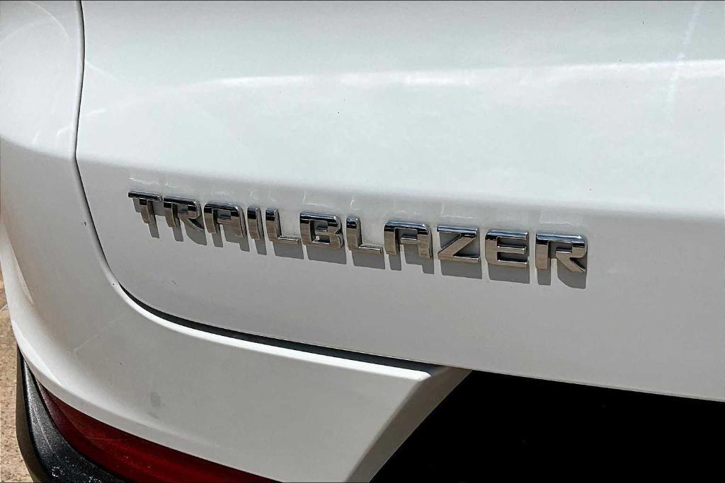 used 2023 Chevrolet TrailBlazer car, priced at $21,977