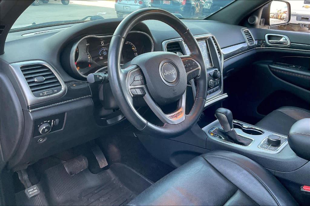 used 2018 Jeep Grand Cherokee car, priced at $16,954