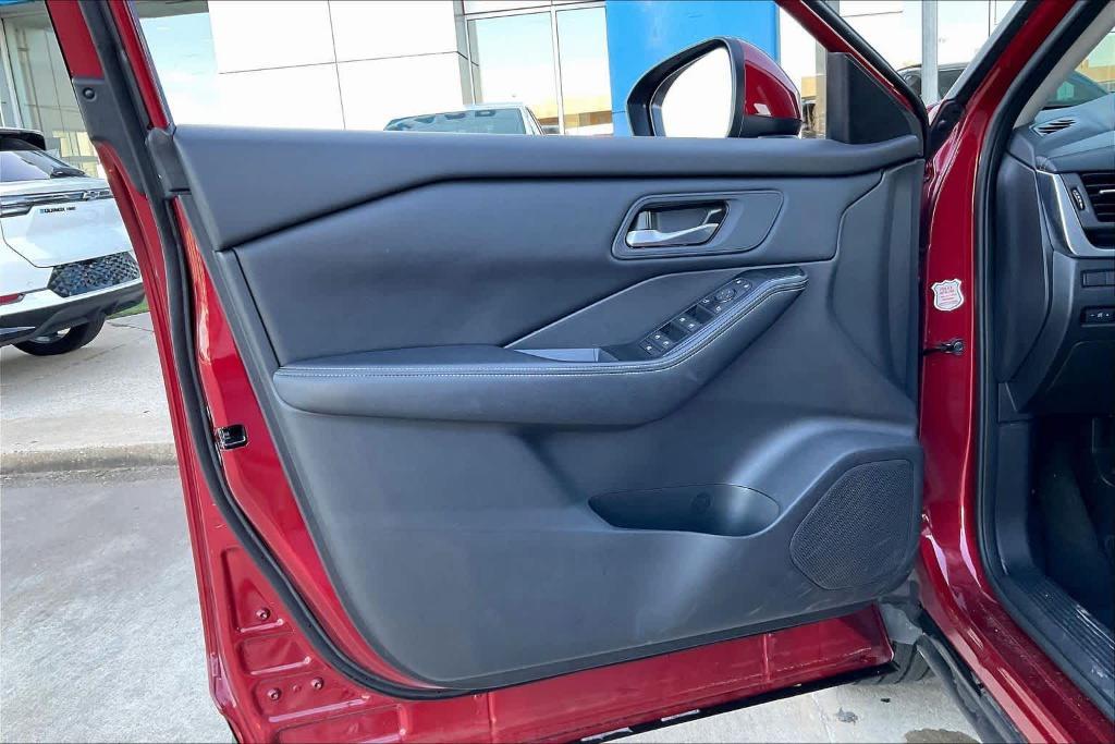 used 2024 Nissan Rogue car, priced at $21,818