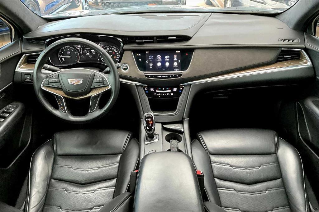 used 2018 Cadillac XT5 car, priced at $24,497