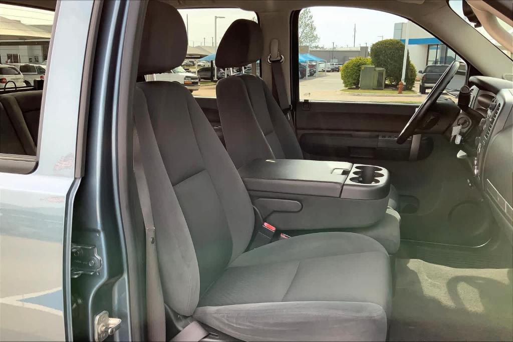 used 2009 Chevrolet Silverado 1500 car, priced at $12,777