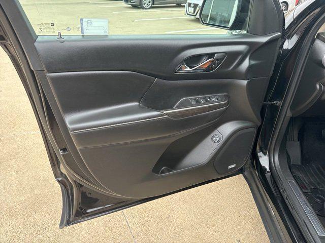 used 2018 GMC Acadia car, priced at $21,595
