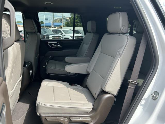 new 2024 GMC Yukon XL car, priced at $67,252