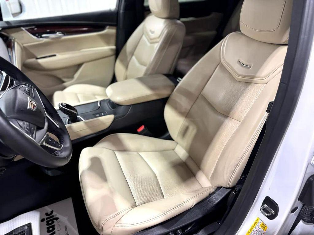 used 2018 Cadillac XT5 car, priced at $18,990