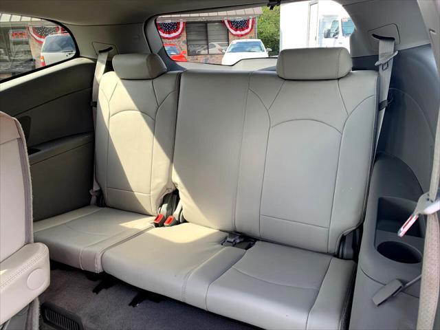 used 2012 Chevrolet Traverse car