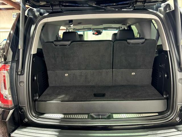 used 2019 GMC Yukon car, priced at $29,990