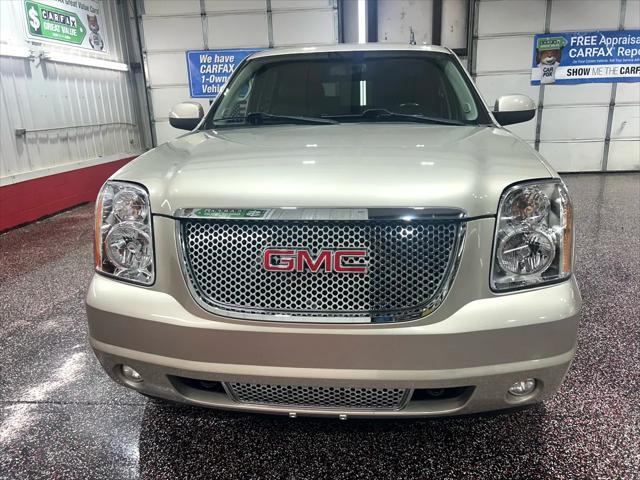 used 2013 GMC Yukon car, priced at $13,990