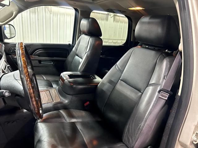 used 2013 GMC Yukon car, priced at $13,990