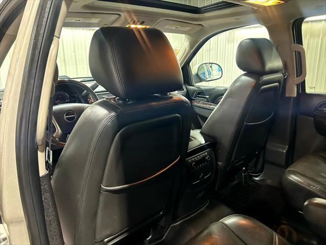 used 2013 GMC Yukon car, priced at $13,990
