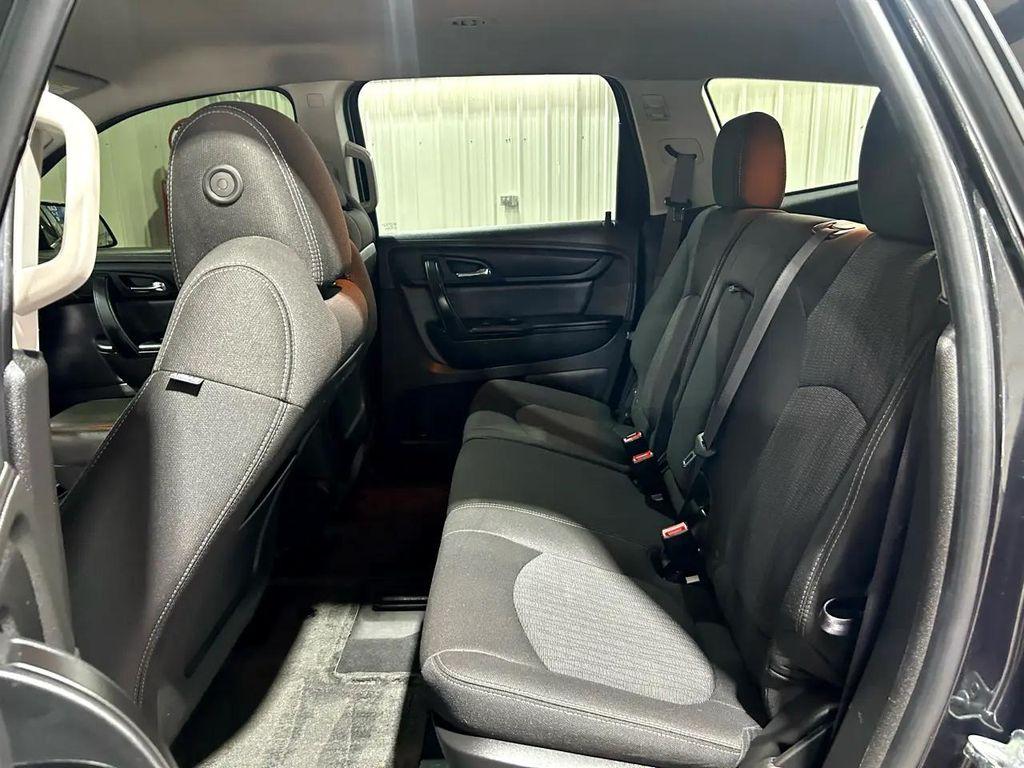 used 2015 Chevrolet Traverse car, priced at $7,990