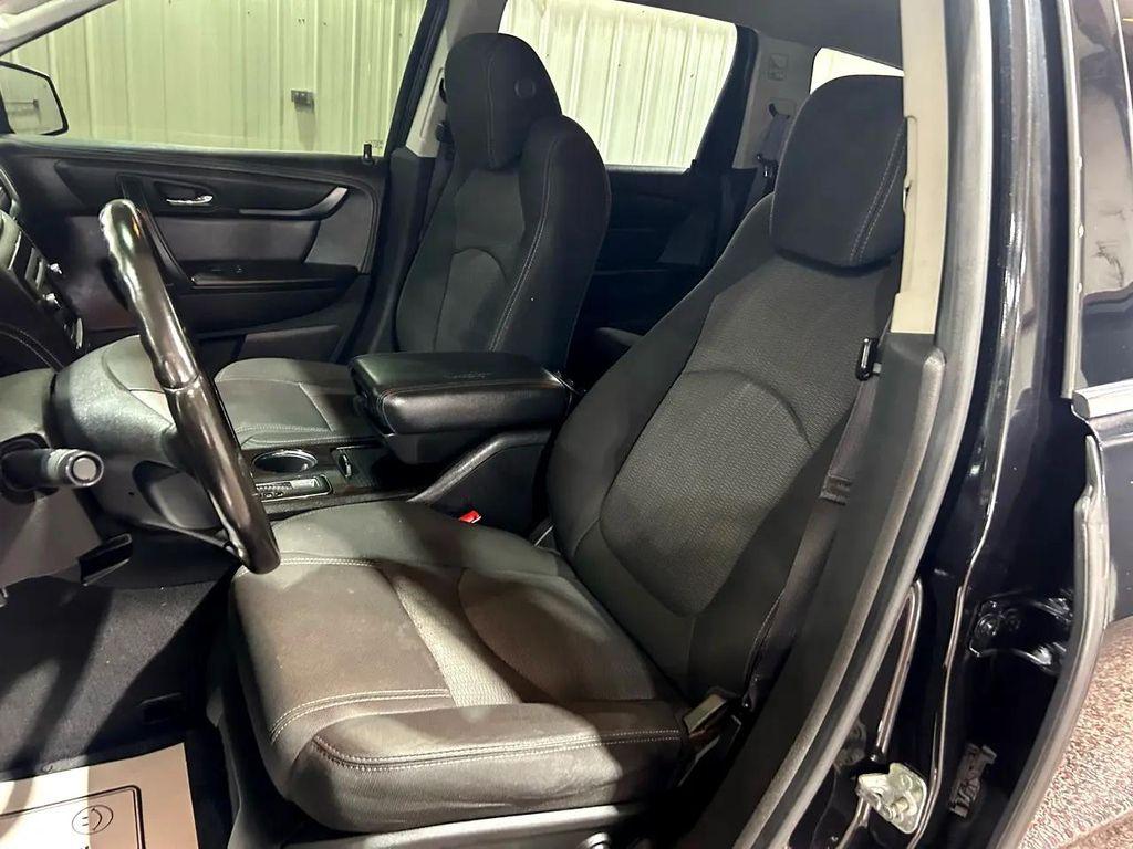 used 2015 Chevrolet Traverse car, priced at $7,990
