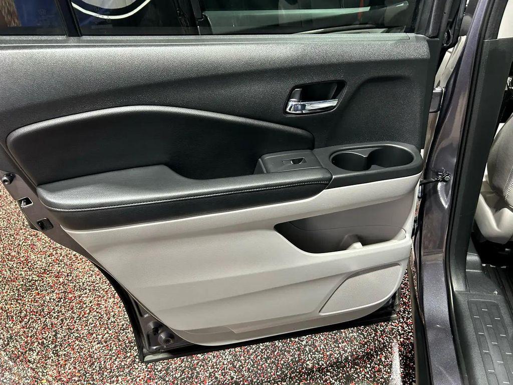 used 2016 Honda Pilot car, priced at $14,990