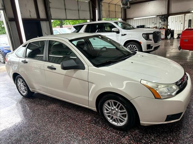 used 2009 Ford Focus car, priced at $3,990
