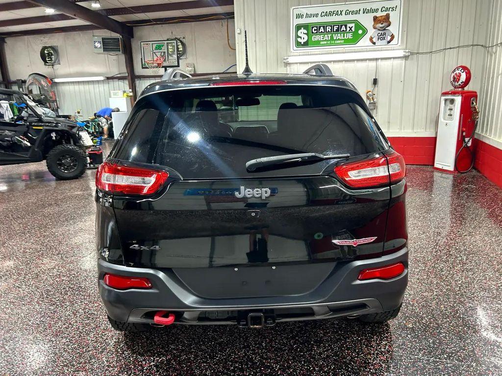 used 2018 Jeep Cherokee car, priced at $17,990